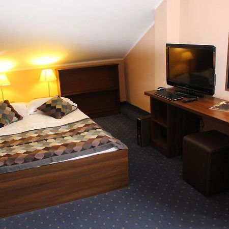 Kolno  Hotel Colnus מראה חיצוני תמונה